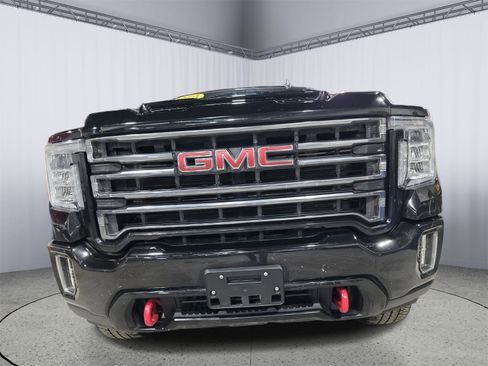 Used 2023 GMC Sierra 2500 AT4 image 2