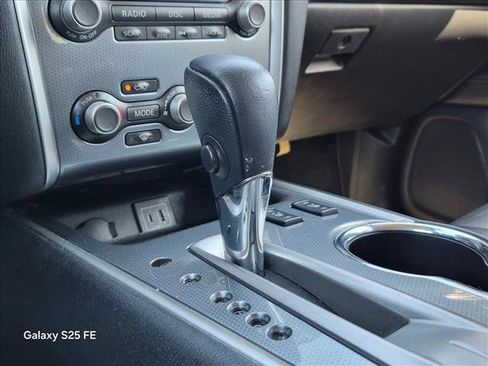 Used 2020 Nissan Pathfinder SL FWD image 12