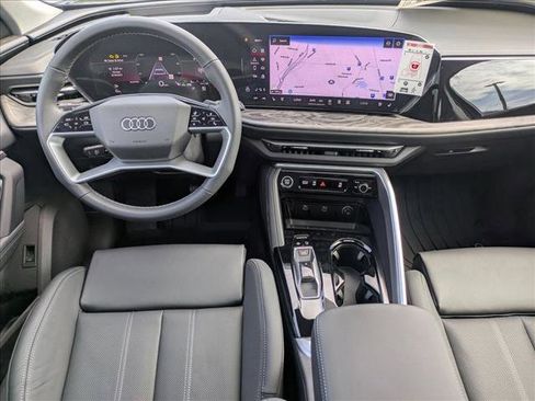 New 2025 Audi Q5 Premium Plus image 16