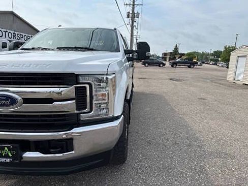Used 2018 Ford F350 XLT AWD/4WD image 15
