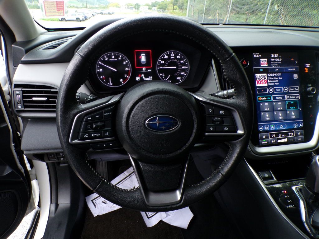 Used 2024 Subaru Outback Premium AWD/4WD image 12