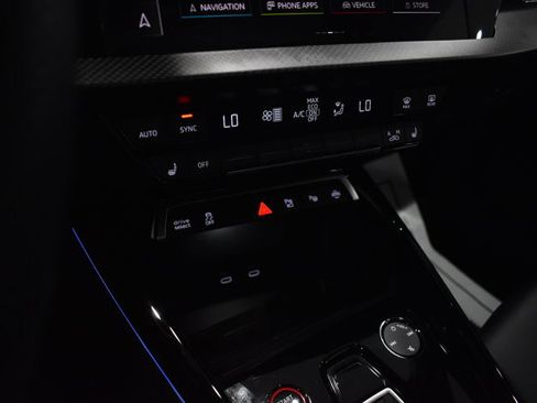 Used 2025 Audi RS 3 w/ RS Technology Package image 27