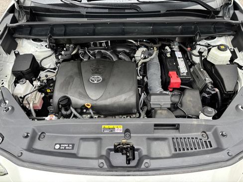 Used 2020 Toyota Highlander Platinum AWD/4WD image 12