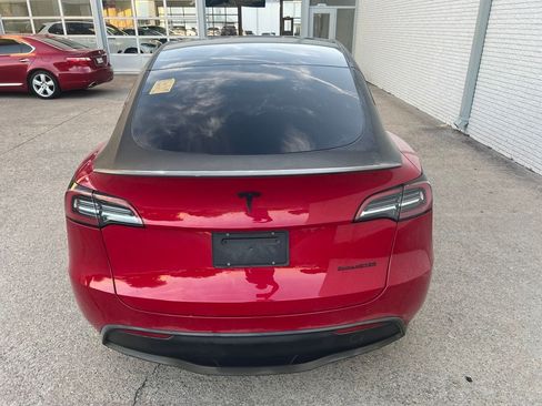 Used 2023 Tesla Model Y Performance AWD/4WD image 5