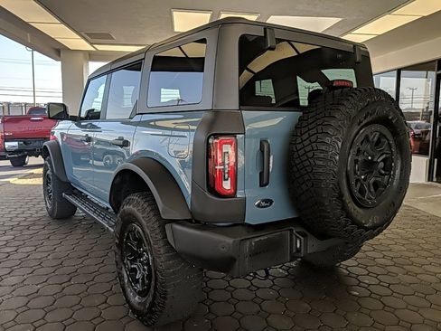 Used 2023 Ford Bronco Wildtrak image 8