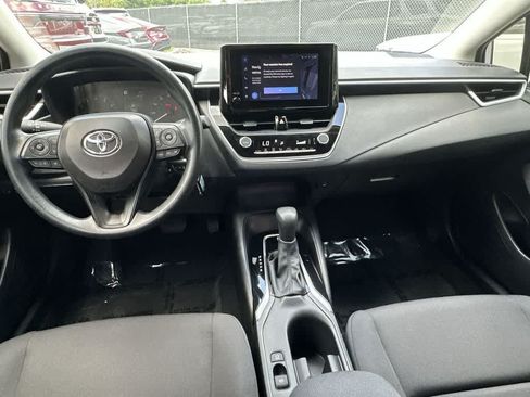 Used 2024 Toyota Corolla LE FWD image 17