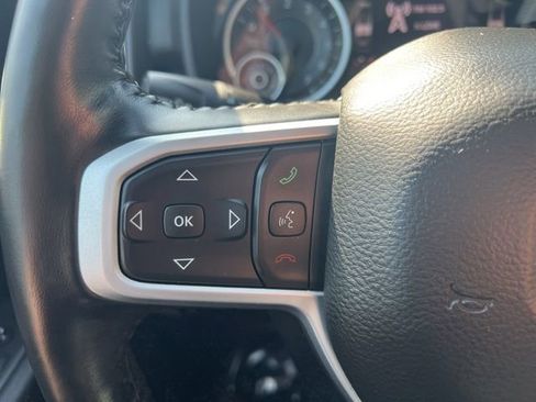 Used 2020 RAM 1500 Big Horn AWD/4WD image 9