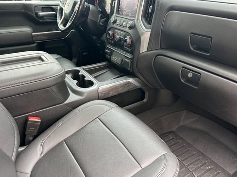 Used 2021 Chevrolet Silverado 2500 LTZ w/ Z71 Chrome Sport Edition image 19