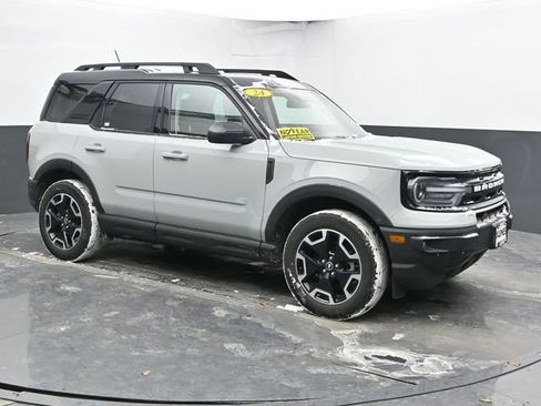 Used 2024 Ford Bronco Sport Outer Banks image 2