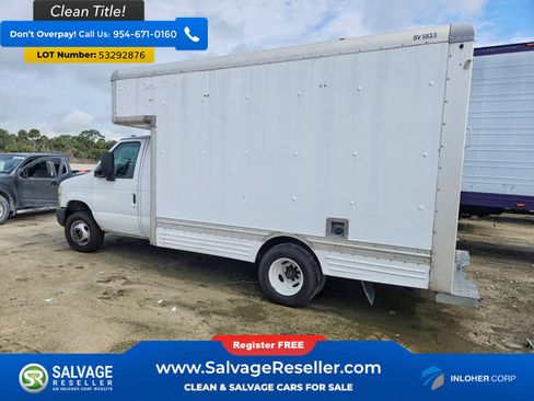 Used 2013 Ford E-450 and Econoline 450 Super Duty RWD image 3