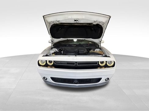 Used 2015 Dodge Challenger SXT Plus w/ Premium Sound Group RWD image 10