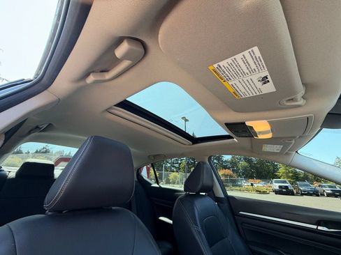 Used 2019 Nissan Altima 2.5 SL AWD/4WD image 27