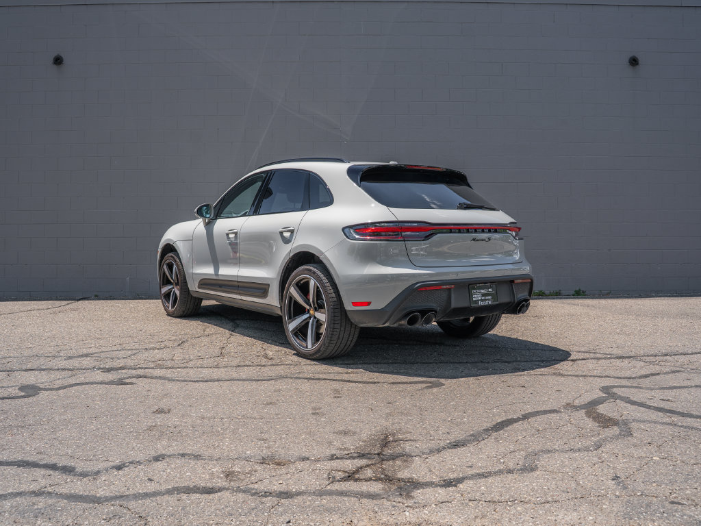 Used 2026 Porsche Macan S AWD/4WD image 3