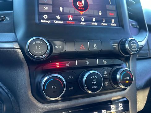 Certified 2019 RAM 2500 Big Horn image 23