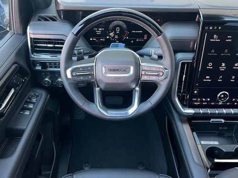 New 2026 GMC Yukon XL Denali image 13