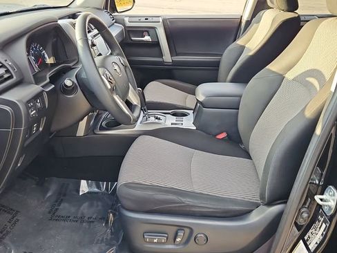 Used 2018 Toyota 4Runner SR5 image 11