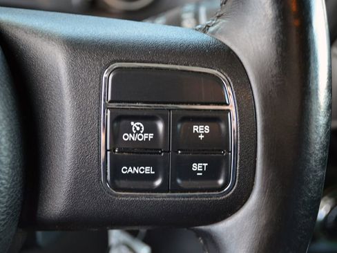 Used 2011 Jeep Wrangler Unlimited Sport image 15