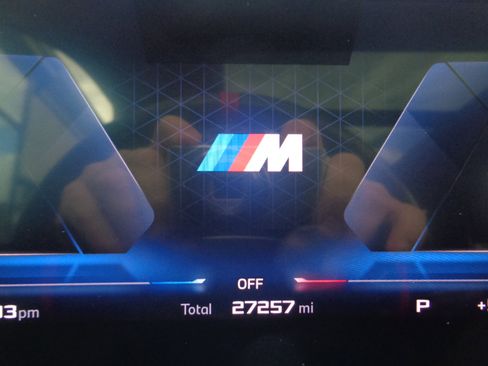 Used 2024 BMW X1 M35i w/ M Sport Professional Package image 21