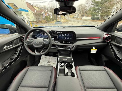 New 2026 Chevrolet Equinox RS AWD/4WD image 10