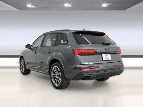 Certified 2026 Audi Q7 2.0T Premium AWD/4WD image 3