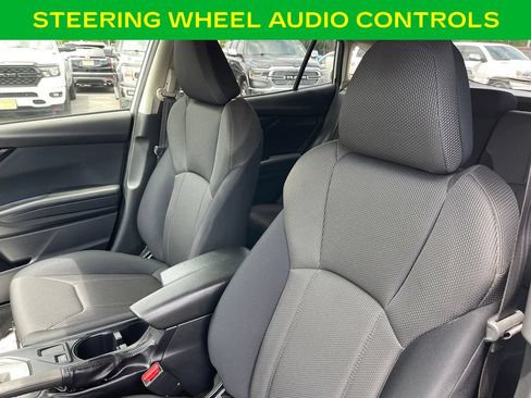 Used 2021 Subaru Crosstrek 2.0i AWD/4WD image 16
