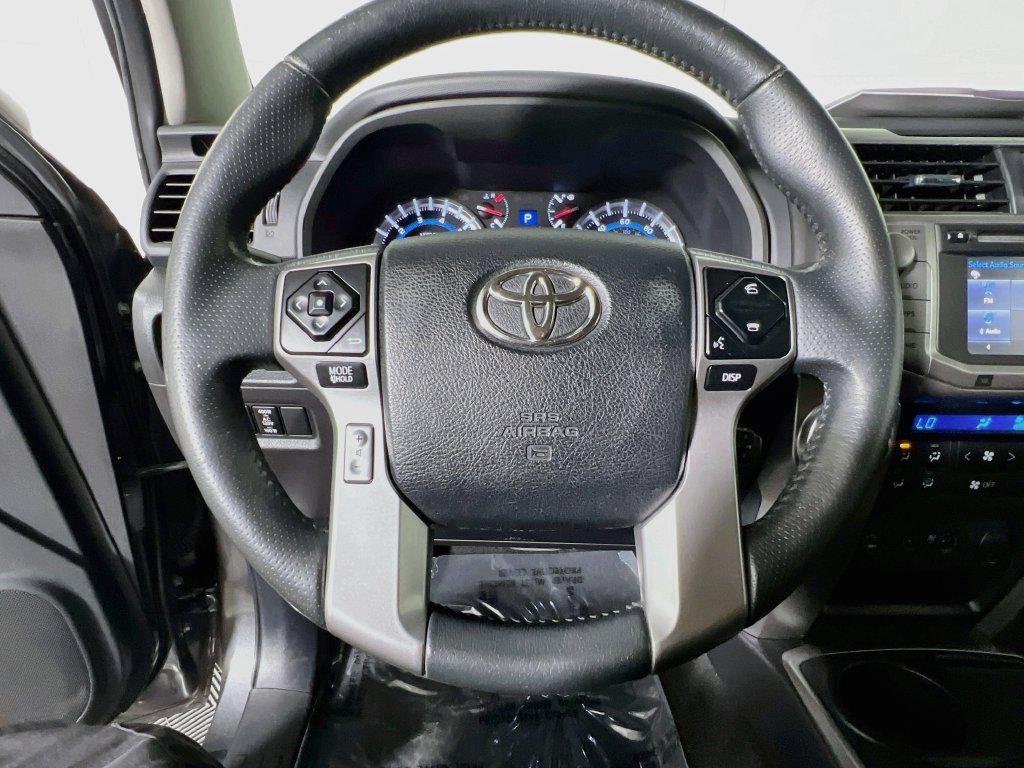 Used 2015 Toyota 4Runner Limited RWD image 15
