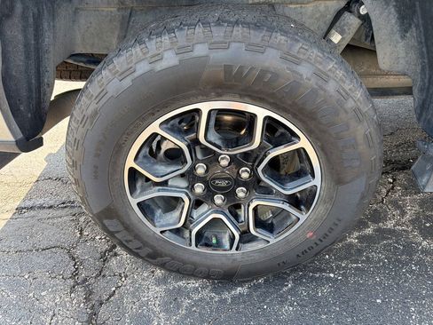 Used 2022 Ford F150 XLT w/ Equipment Group 302A High AWD/4WD image 5