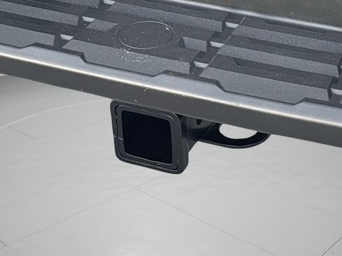 Used 2023 Nissan Frontier SV w/ Technology Package image 10