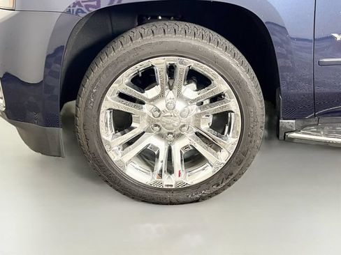 Used 2018 GMC Yukon SLT w/ Open Road Package AWD/4WD image 11