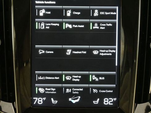 Used 2021 Volvo S60 T8 Inscription w/ Climate Package image 12