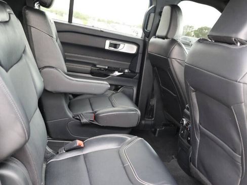 Used 2023 Ford Explorer ST w/ Equipment Group 401A AWD/4WD image 16