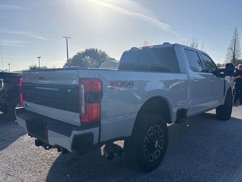 Used 2025 Ford F350 Platinum image 5
