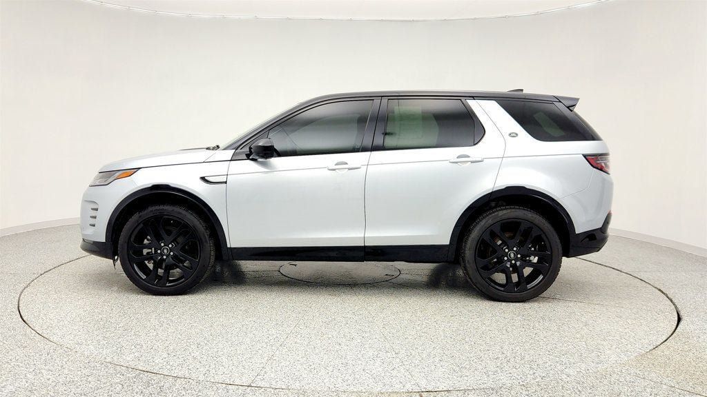 Used 2025 Land Rover Discovery Sport Dynamic SE AWD/4WD image 8