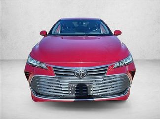Used 2020 Toyota Avalon XLE video 2
