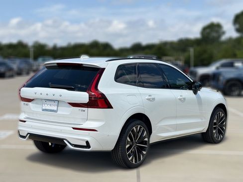 New 2026 Volvo XC60 T8 Ultra w/ Protection Package Premier AWD/4WD image 6