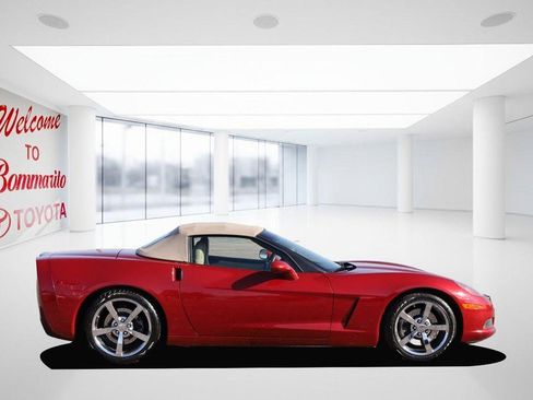 Used 2010 Chevrolet Corvette Convertible w/ Preferred Equipment Group image 5
