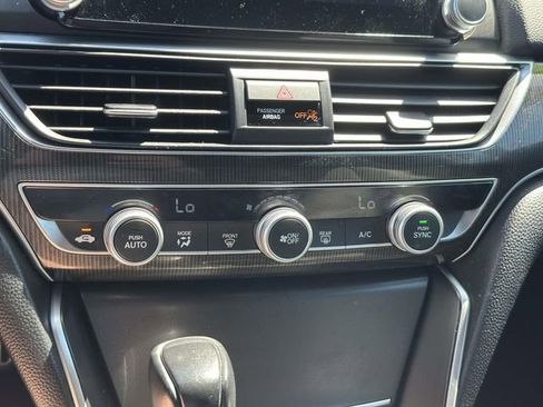 Used 2020 Honda Accord Sport image 32