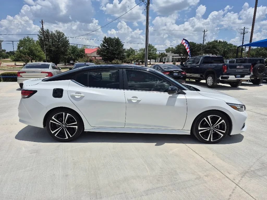 Used 2021 Nissan Sentra SR FWD image 5