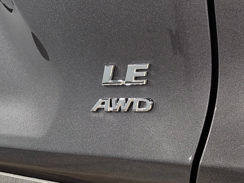 Certified 2025 Toyota RAV4 LE AWD/4WD image 37