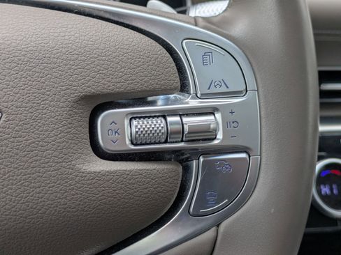 Used 2024 Genesis GV80 3.5T w/ Advanced Package image 17