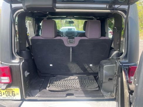 Used 2013 Jeep Wrangler Sahara w/ Connectivity Group image 17