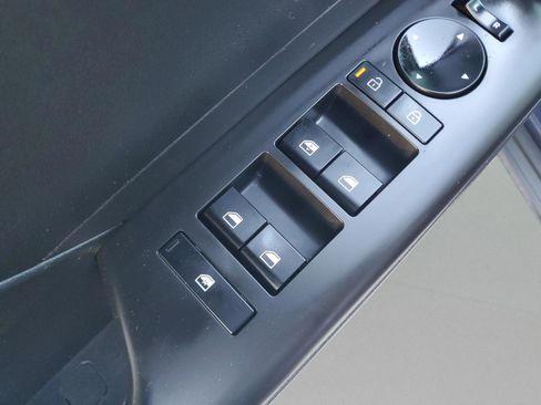 Used 2025 Hyundai Kona SEL image 19