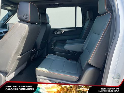 New 2026 GMC Yukon XL AT4 AWD/4WD image 23