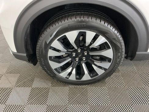 New 2026 Ford Explorer Platinum w/ LUX Leather Package image 36