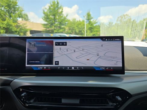 Used 2025 BMW M240i Coupe RWD image 21