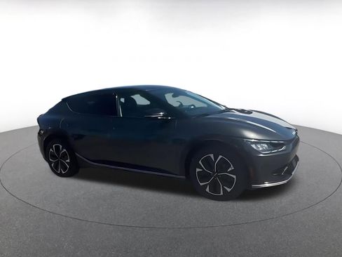 Used 2023 Kia EV6 Wind image 2