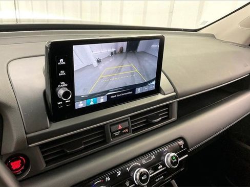 Certified 2023 Honda Pilot EX-L image 27