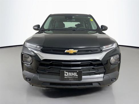 Used 2023 Chevrolet TrailBlazer LS AWD/4WD image 3