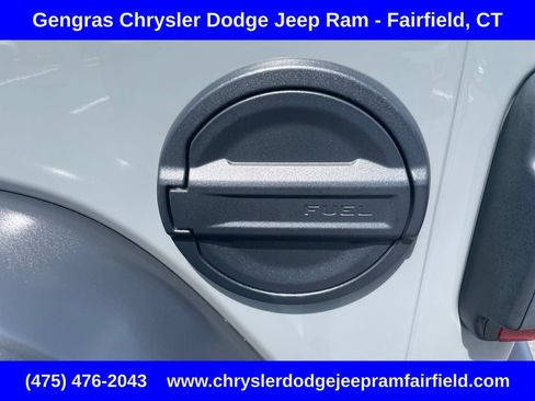 Used 2023 Jeep Wrangler Unlimited Rubicon 4xe w/ Cold Weather Group AWD/4WD image 30