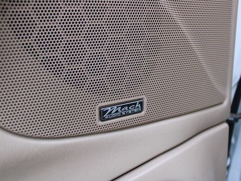 Used 1997 Ford Expedition Eddie Bauer image 45